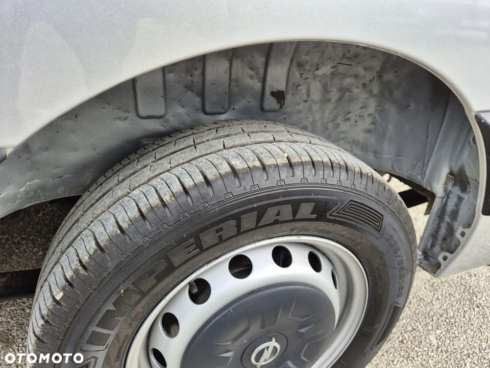 Opel Movano 2.3 - 16