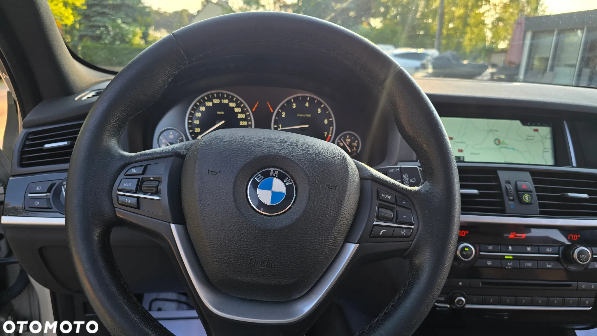 BMW X3 xDrive28i - 29