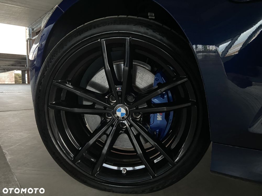 BMW Seria 3 330e M Sport - 24