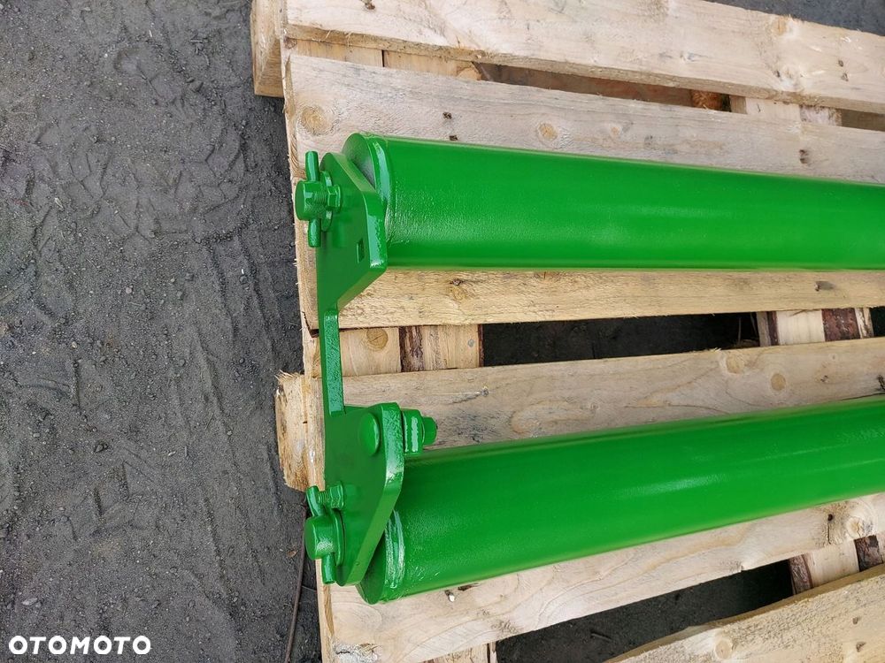 WAŁEK WAŁKI DÓŁ OŚ DC221358 PRASA JOHN DEERE 960 - 5