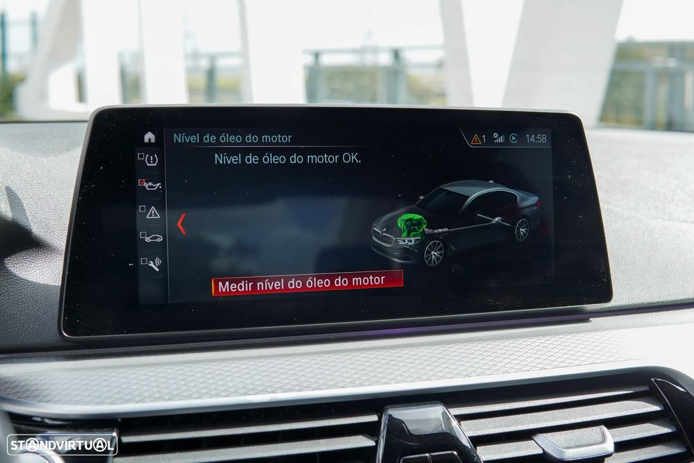 BMW 530 e Pack Desportivo M - 29