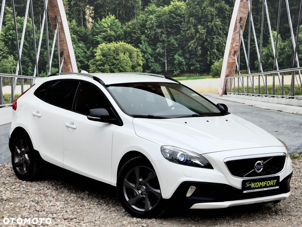 Volvo V40 Cross Country - 7