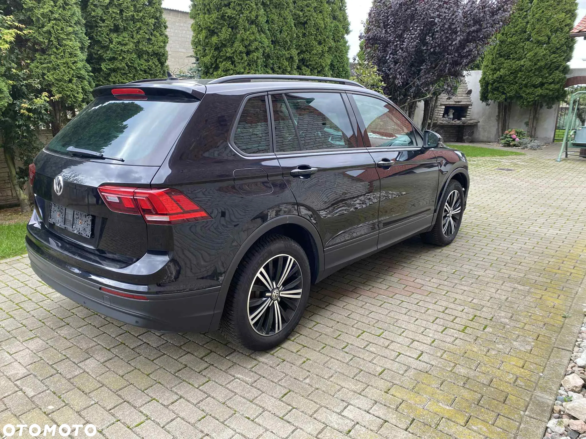 Volkswagen Tiguan 2.0 TDI BMT SCR Comfortline - 9