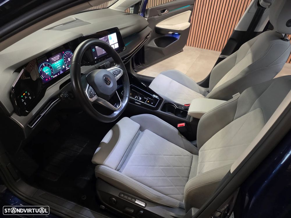 VW Golf 1.4 TSI e-Hybrid DSG - 33
