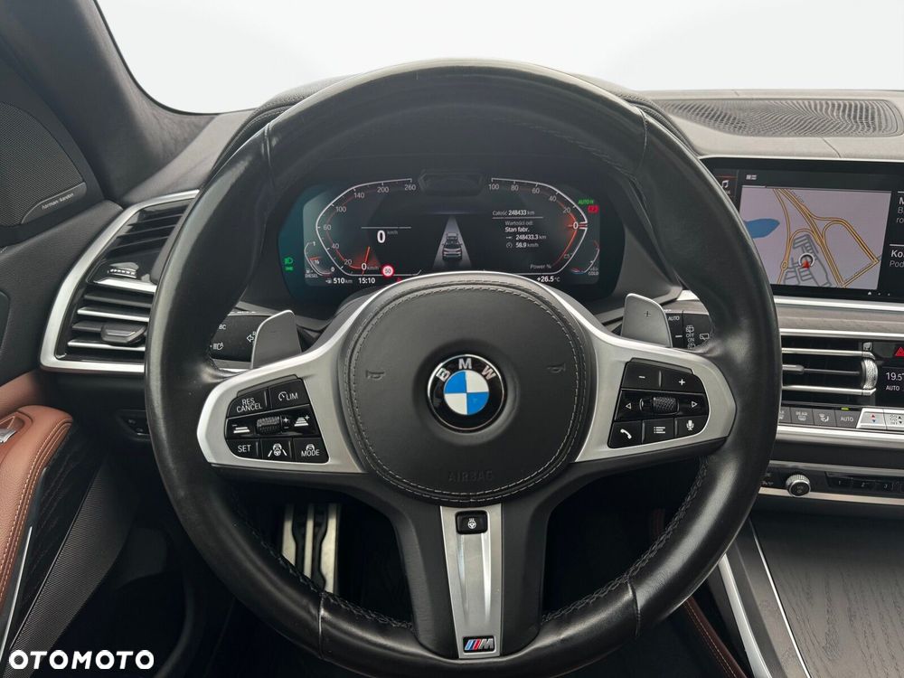 BMW X7 - 15