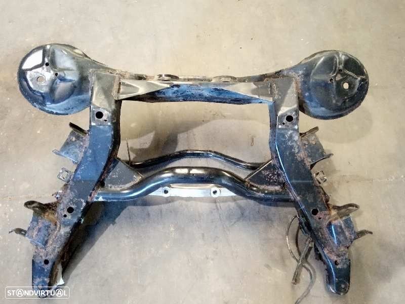 CHARRIOT TRASEIRO MITSUBISHI PAJERO III 2001 - - 2