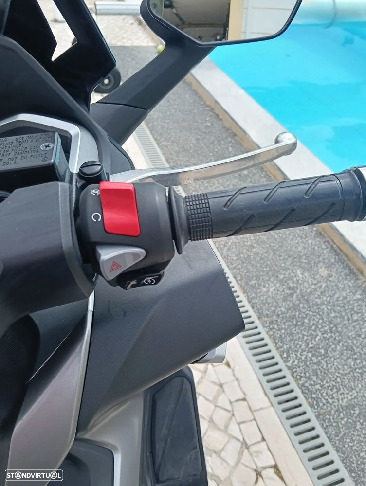 Honda Forza - 6