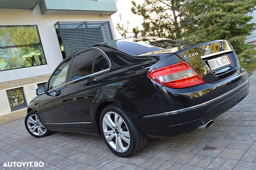 Mercedes-Benz C 220 (BlueTEC) d 7G-TRONIC - 15