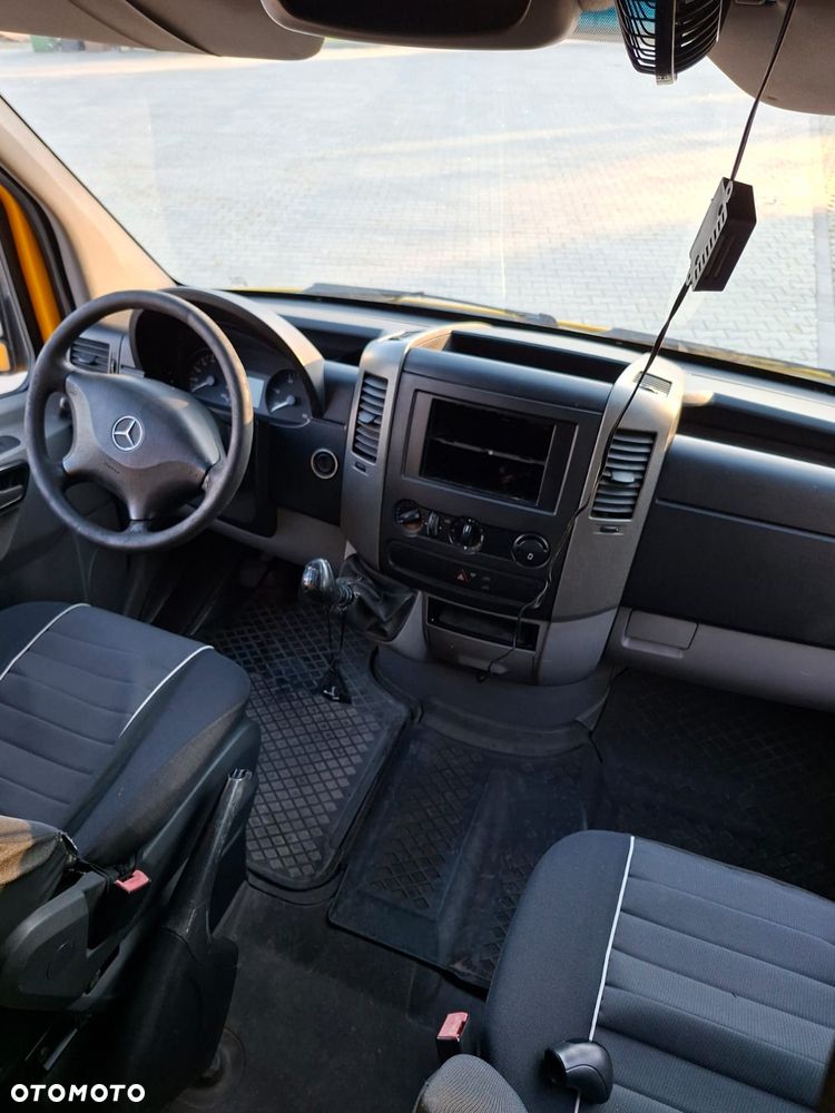 Mercedes-Benz Sprinter 313 - 32