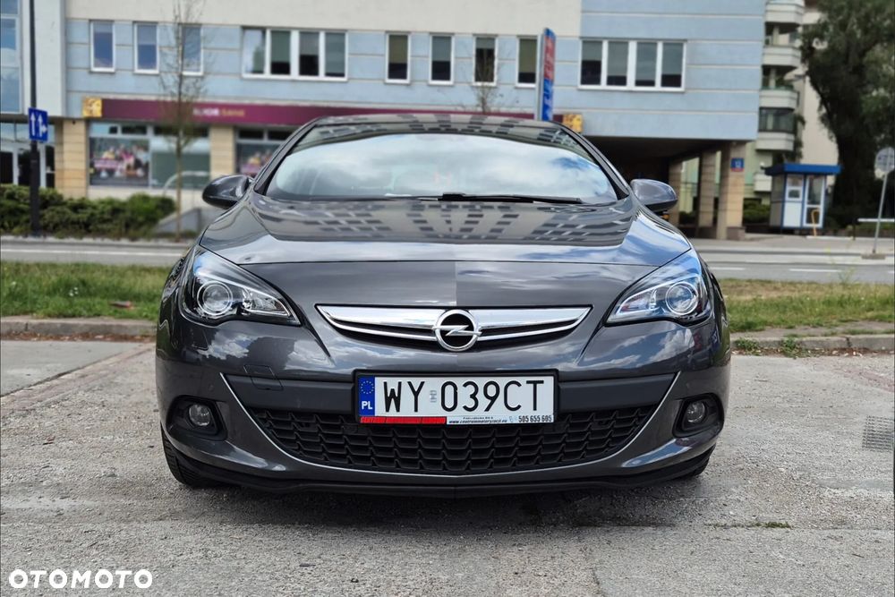 Opel Astra 1.4 Turbo - 2