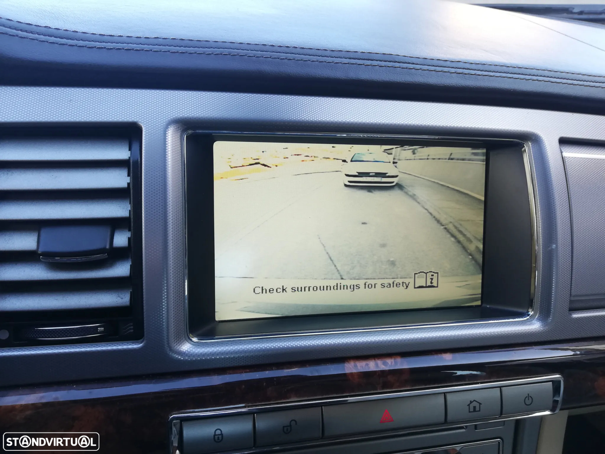 Jaguar XF 2.7 D V6 Premium Luxury - 15