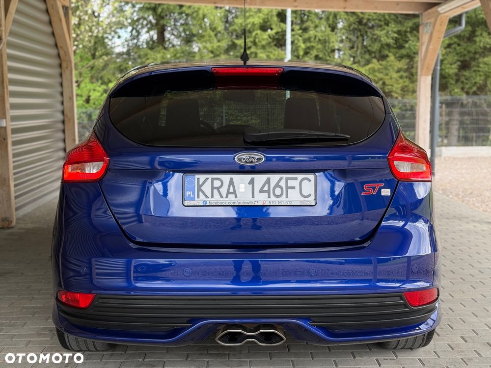 Ford Focus 2.0 EcoBoost ST mit Leder-Exclusiv-Paket - 13