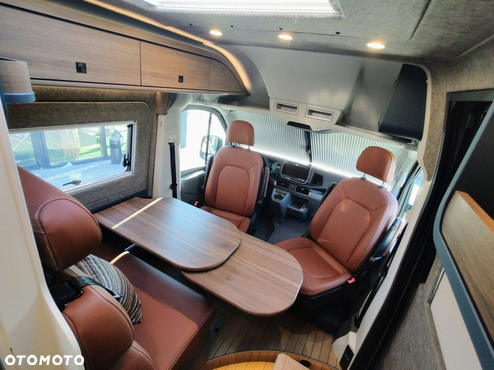 Hymer-Eriba Eriba Car 600 kampervan na bazie VW, marki premium ERIBA CAR - 12