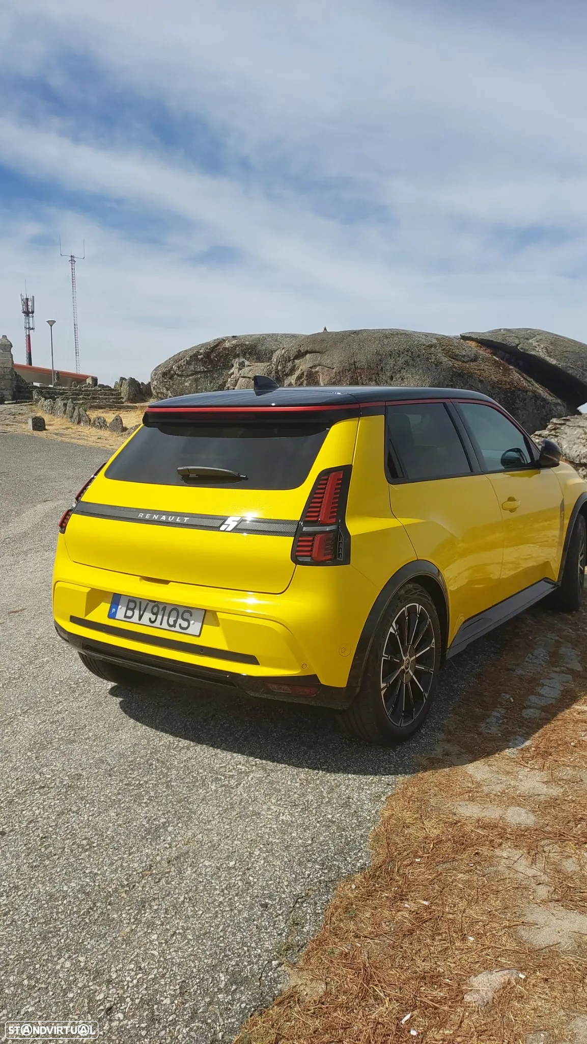 Renault 5 E-Tech 52 kWh Iconic Cinq Autonomia Conforto - 4