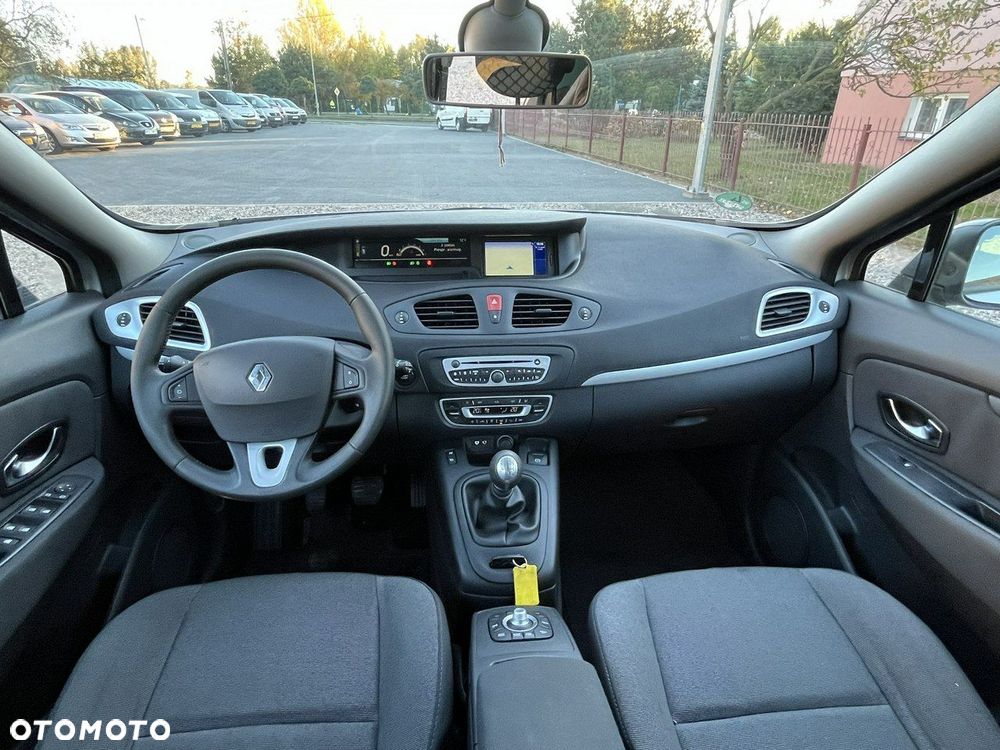 Renault Scenic - 5