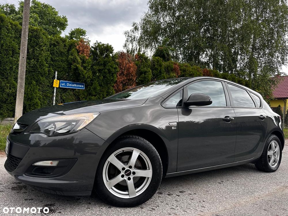 Opel Astra 1.4 Turbo - 9