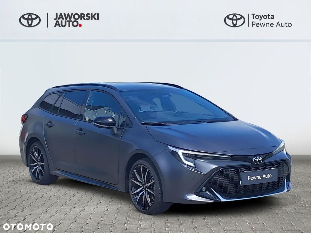 Toyota Corolla - 4