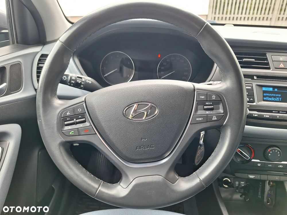 Hyundai i20 1.2 Comfort - 21