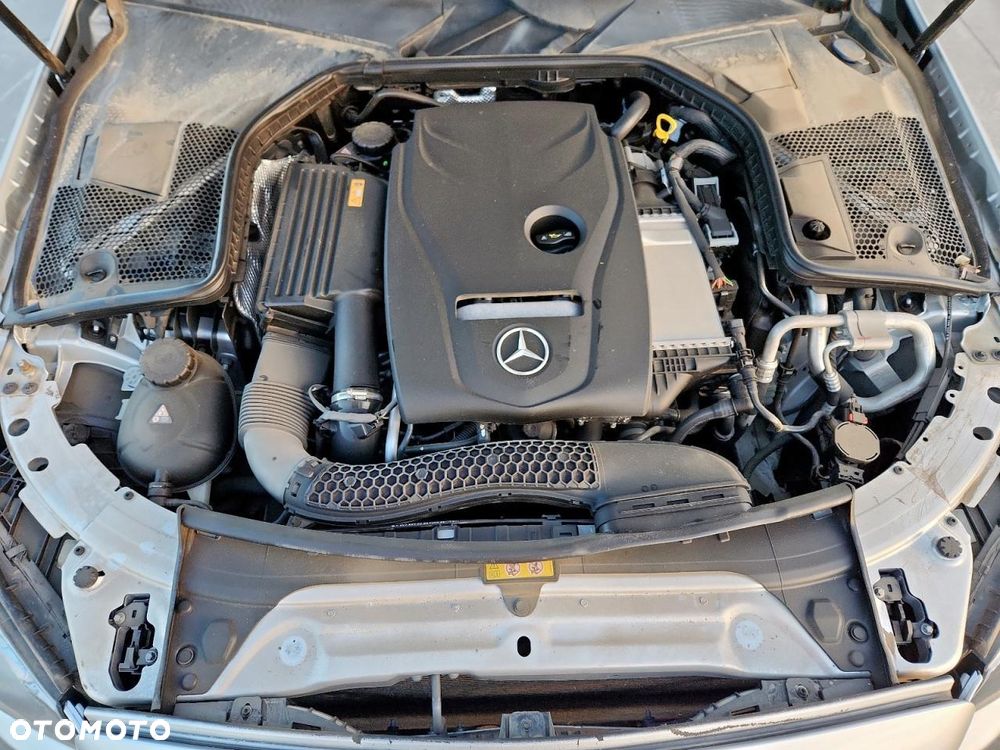 Mercedes-Benz Klasa C 300 9G-TRONIC Avantgarde - 10