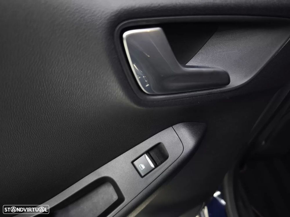 Ford Puma 1.0 EcoBoost Hybrid ST-LINE X DESIGN - 43