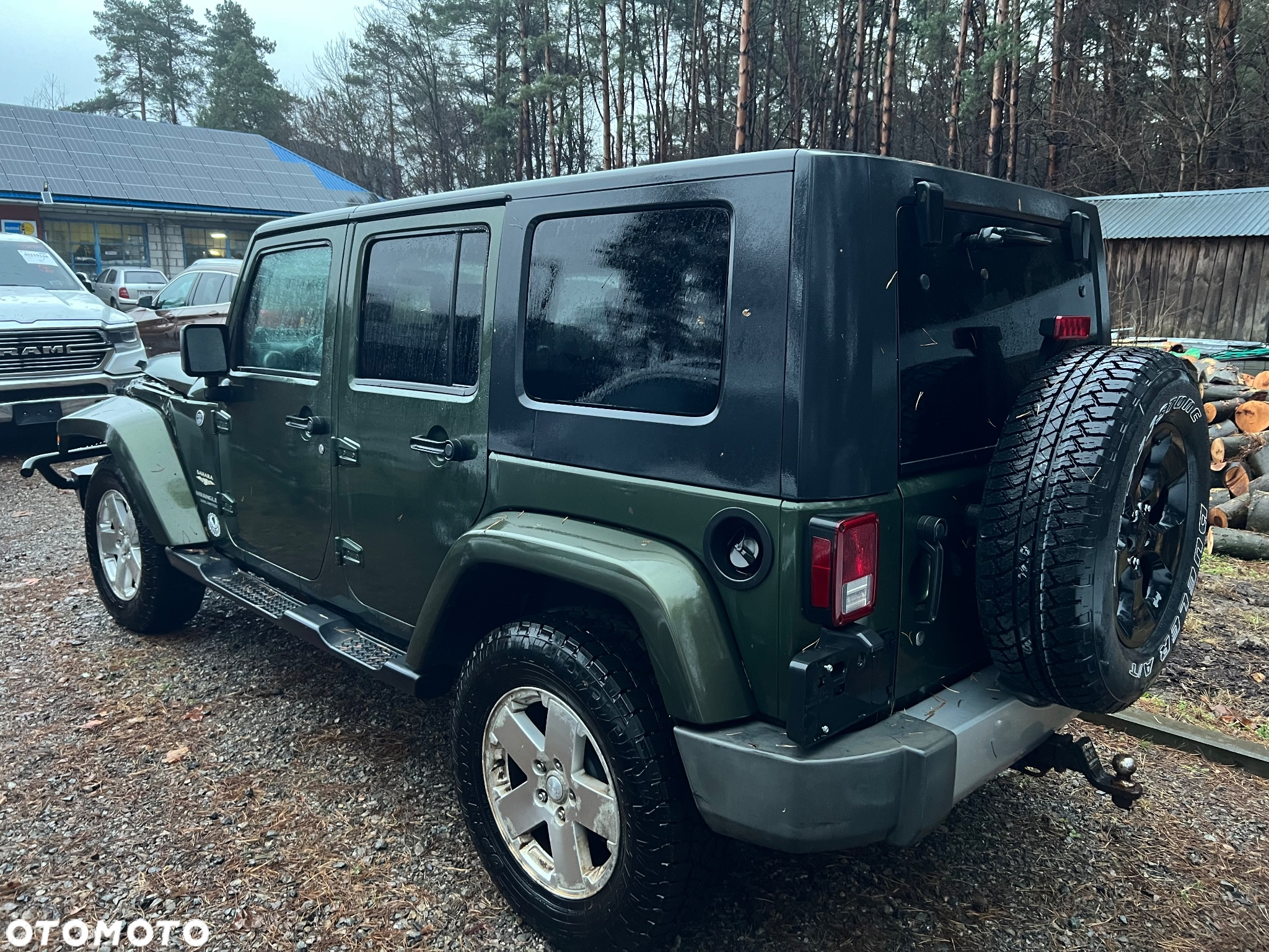 Jeep Wrangler Unlimited 3.8 Sahara - 3