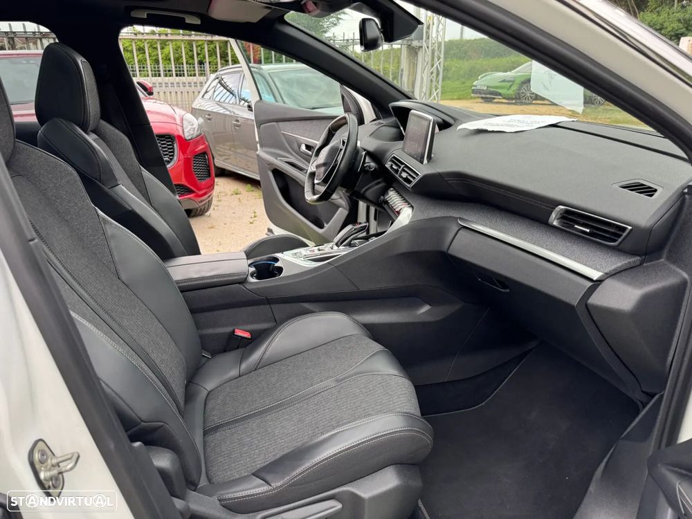 Peugeot 3008 1.6 BlueHDi GT Line EAT6 - 27