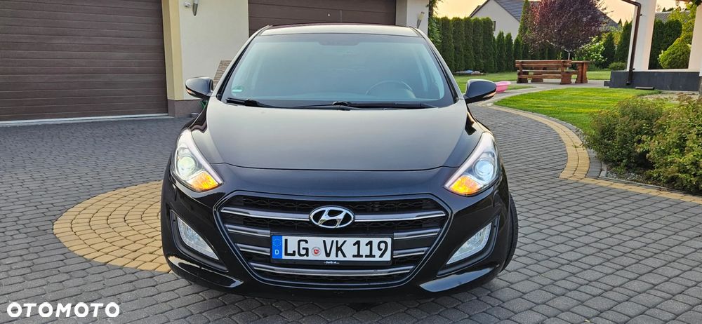 Hyundai i30 1.6 CRDi Premium - 26