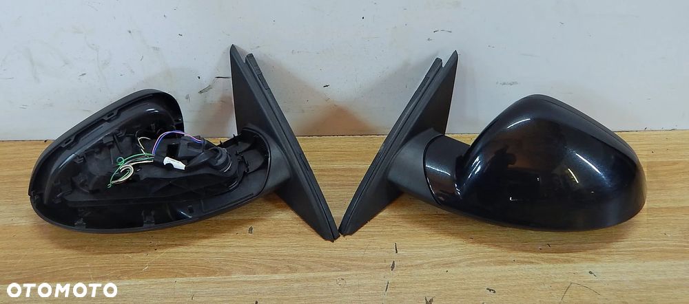 Lusterko LEWY przód zewnętrzne składane Opel Insignia A 08-17 Z22C czarny Łuków części - 2