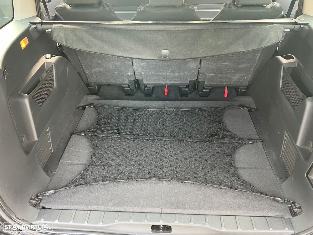 Peugeot 5008 1.6 HDi Executive - 16