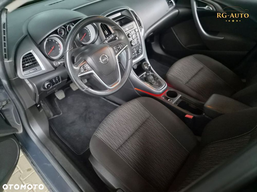 Opel Astra - 28
