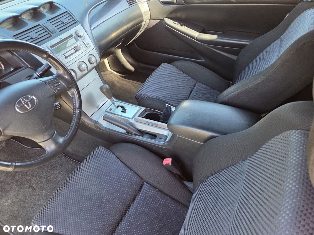 Toyota Camry Solara 3.3 SLE - 6