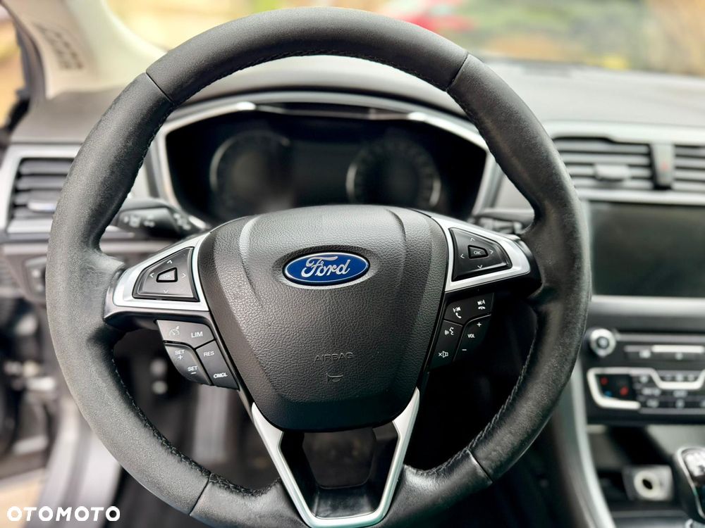 Ford Mondeo 2.0 TDCi Titanium - 28