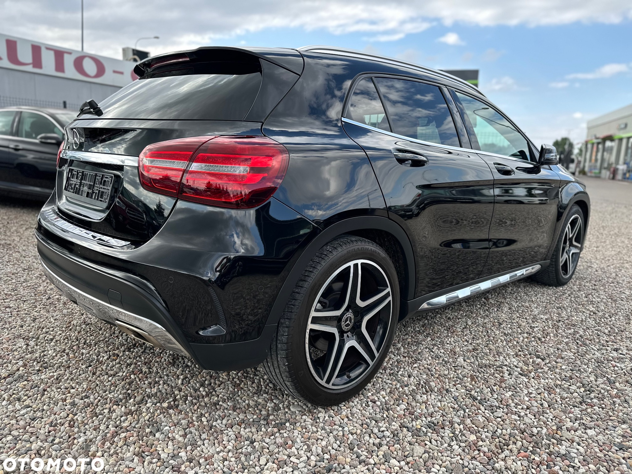 Mercedes-Benz GLA 180 7G-DCT AMG Line - 5