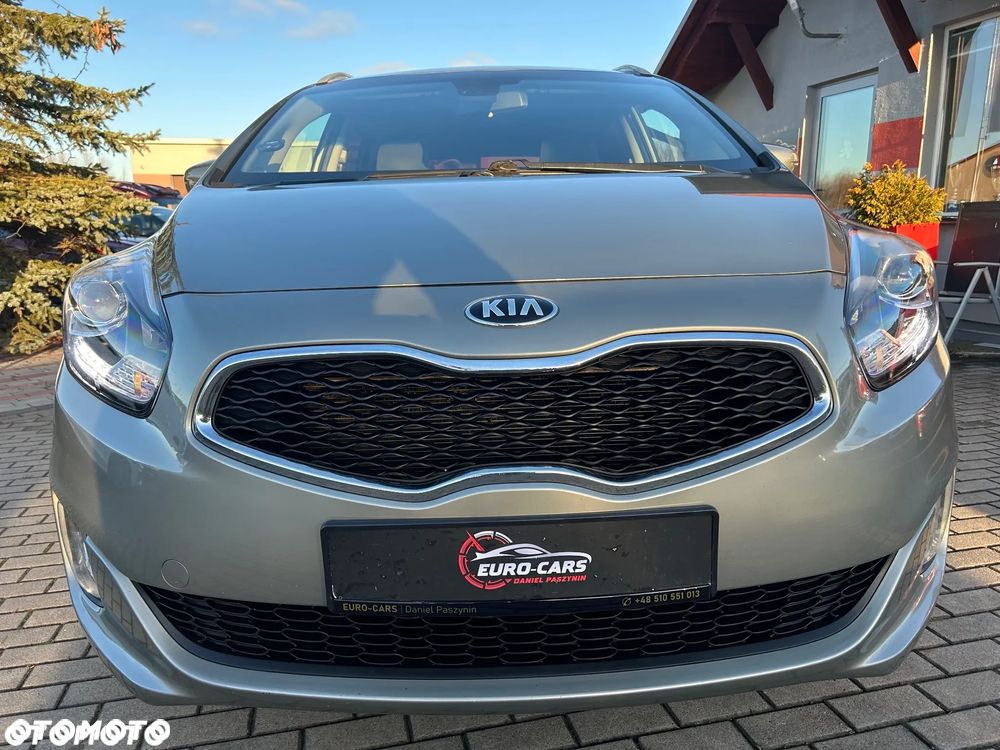Kia Carens 1.6 GDI Attract - 8