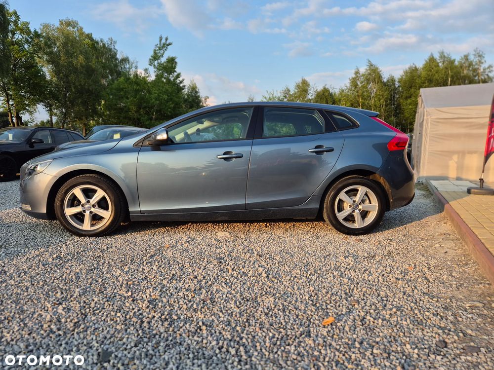 Volvo V40 - 13