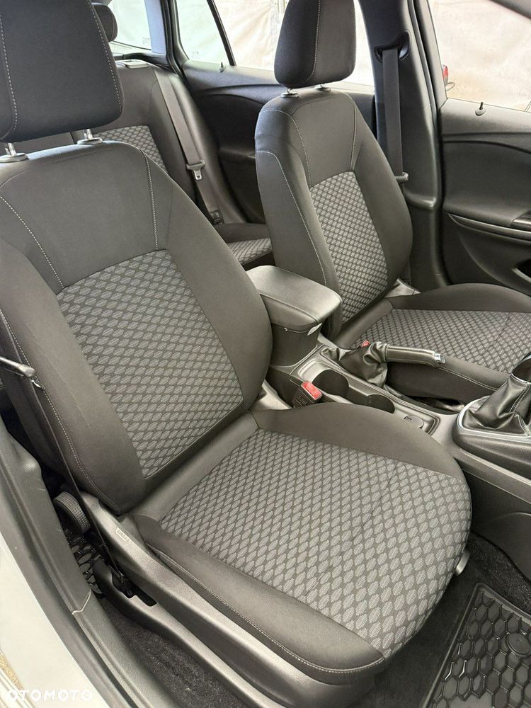 Opel Astra - 6