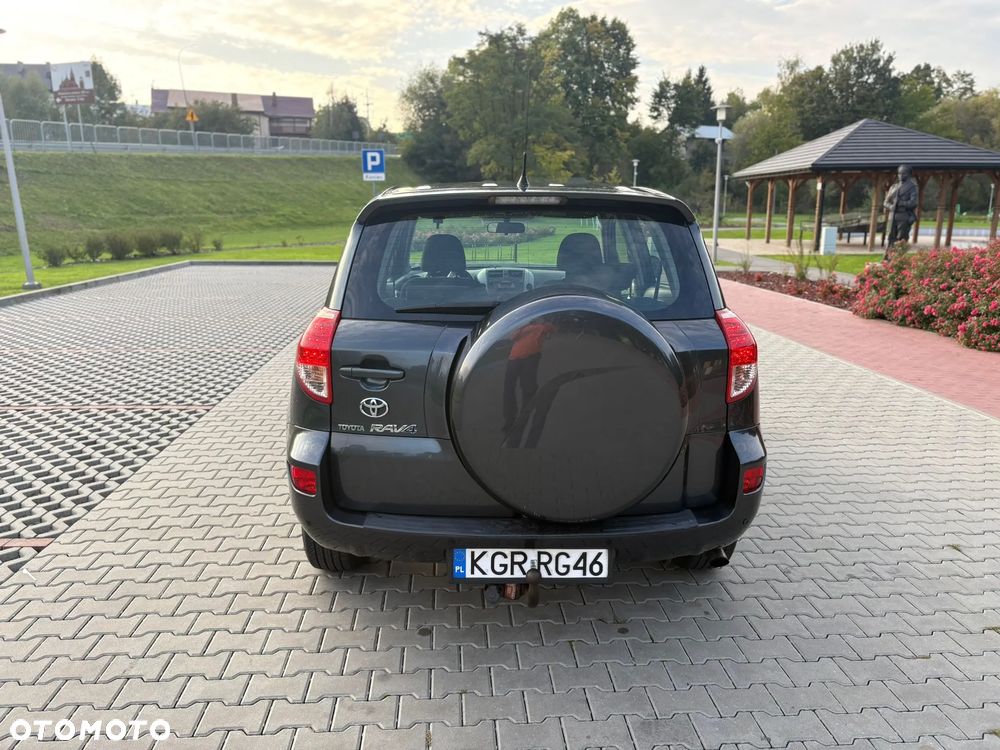 Toyota RAV4 2.2 D-4D 4x4 Team - 22