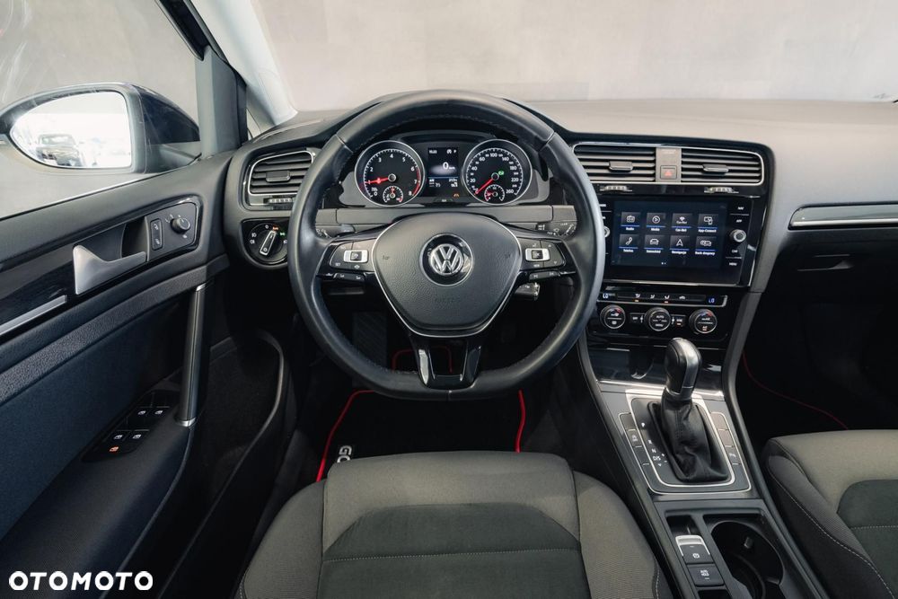 Volkswagen Golf 1.5 TSI BMT Evo Highline DSG - 12