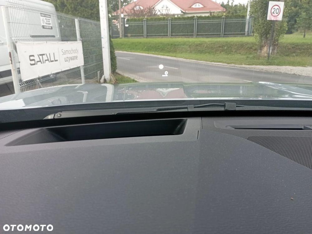 Mitsubishi Outlander Instyle Plus - 22