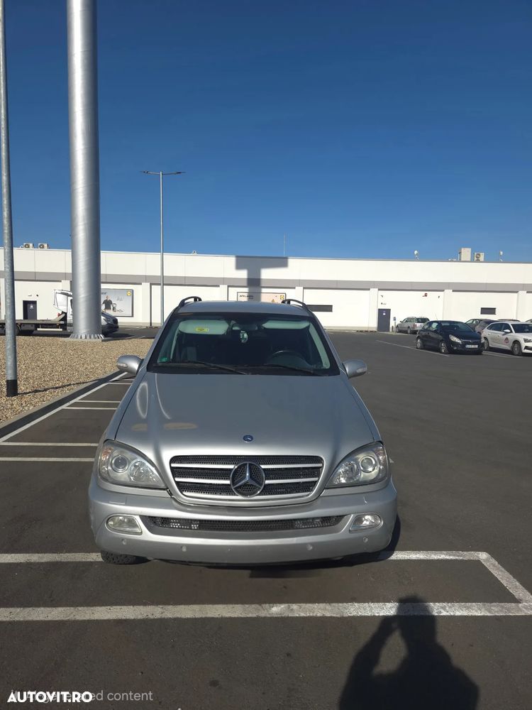 Mercedes-Benz Ml 2003 photo 2