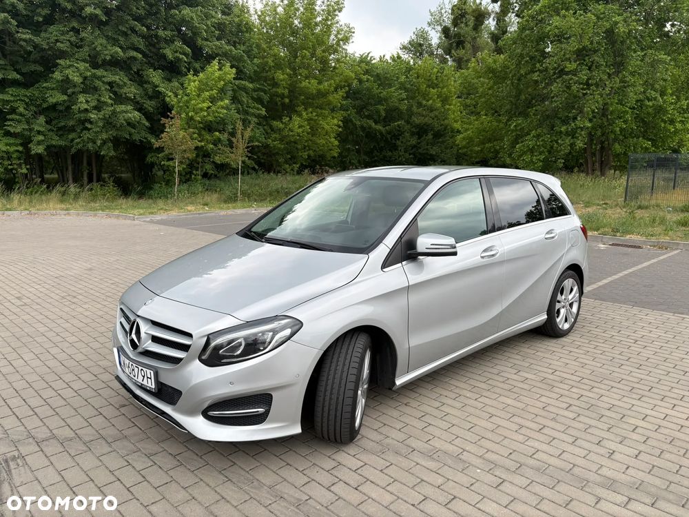 Mercedes-Benz Klasa B 180 7G-DCT - 4