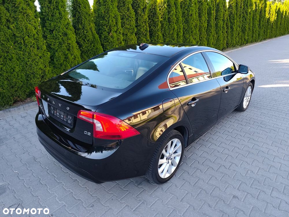 Volvo S60 D3 Summum - 11