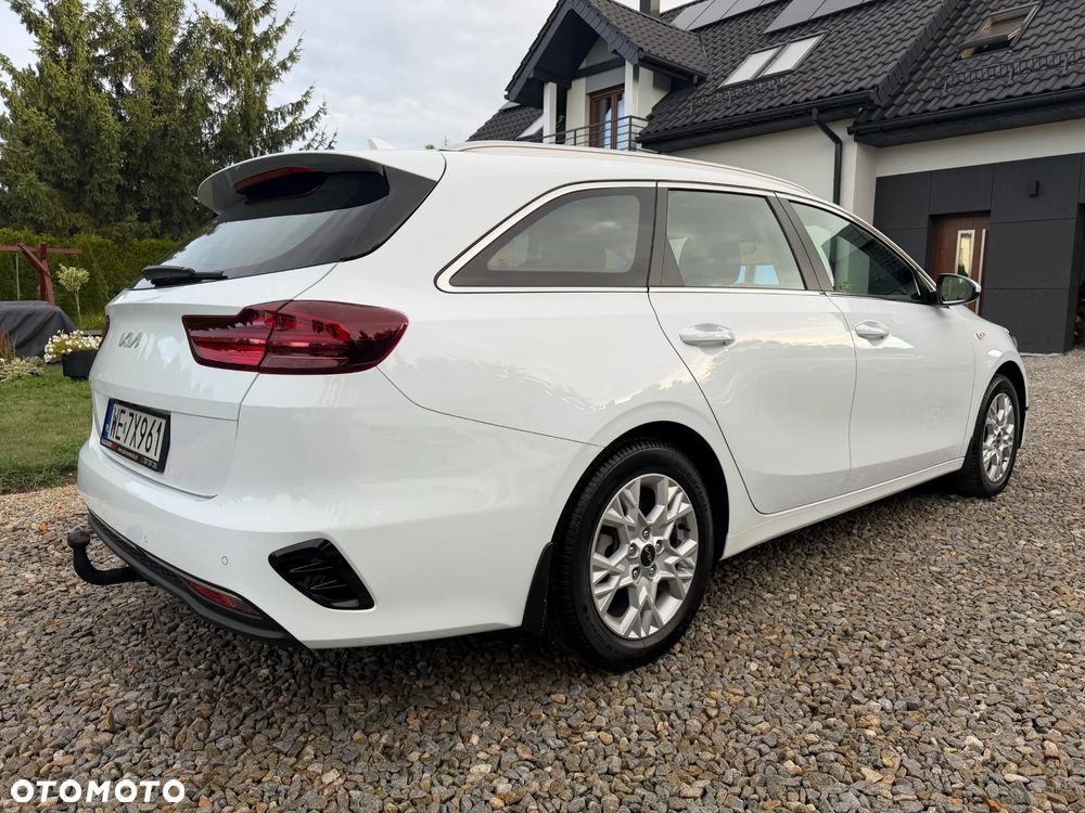 Kia Ceed 1.5 T-GDI M - 3