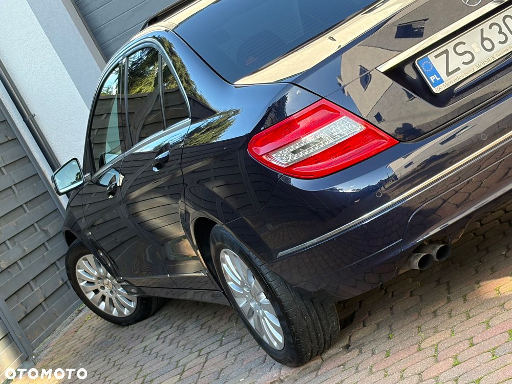 Mercedes-Benz Klasa C 180 K BlueEff Elegance - 20