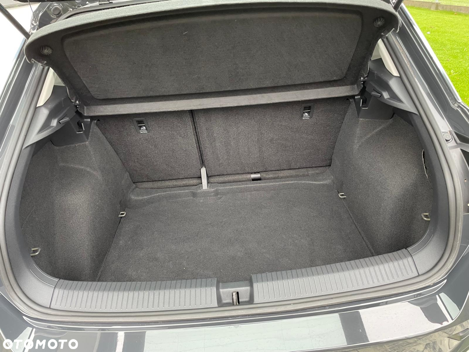 Volkswagen T-Roc 1.0 TSI Special Edition - 15