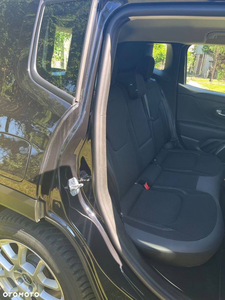 Jeep Renegade 1.3 GSE T4 Turbo Longitude FWD S&S - 38