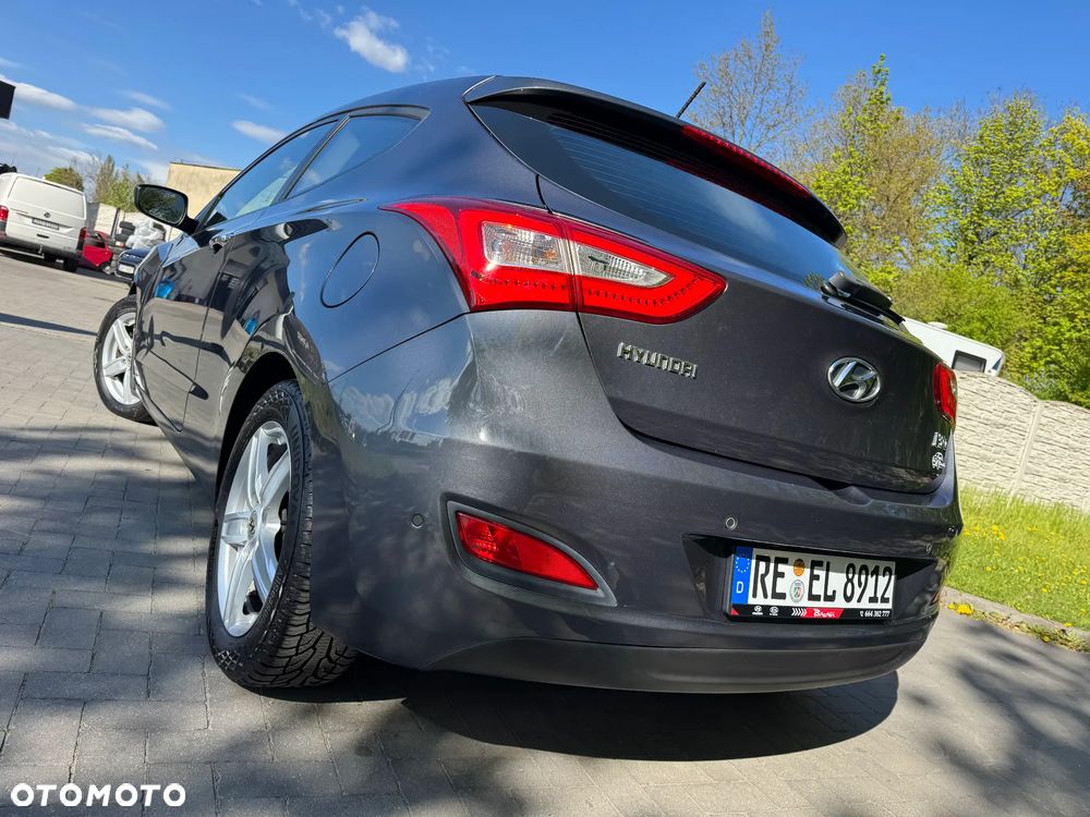 Hyundai i30 1.6 CRDI DCT Premium - 17