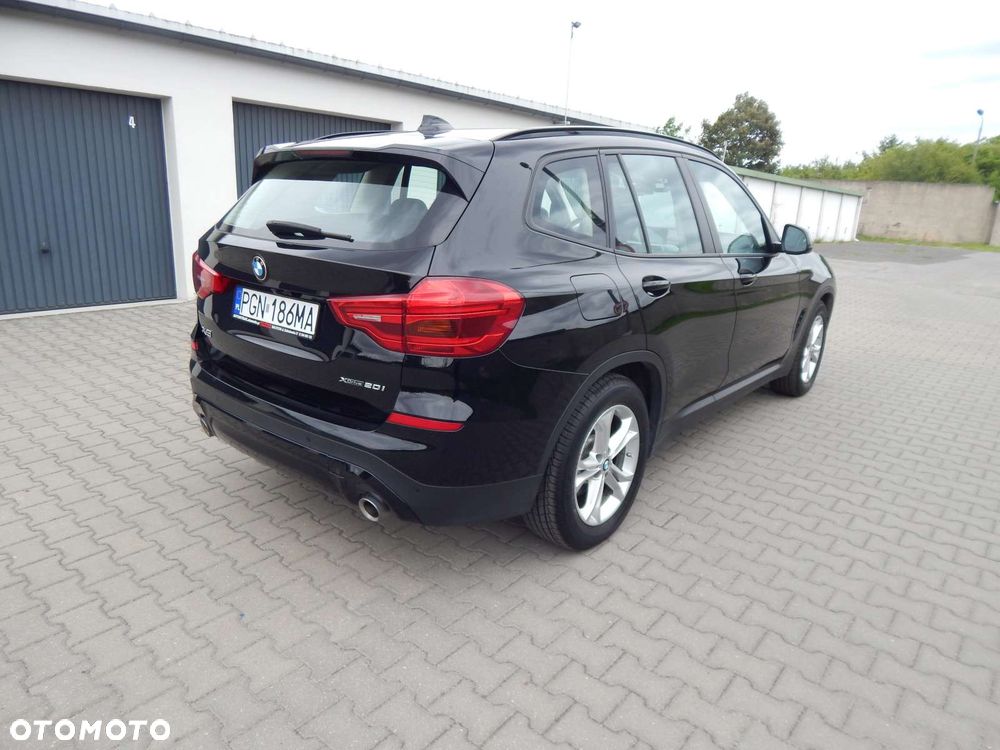 BMW X3 xDrive20i sport - 4