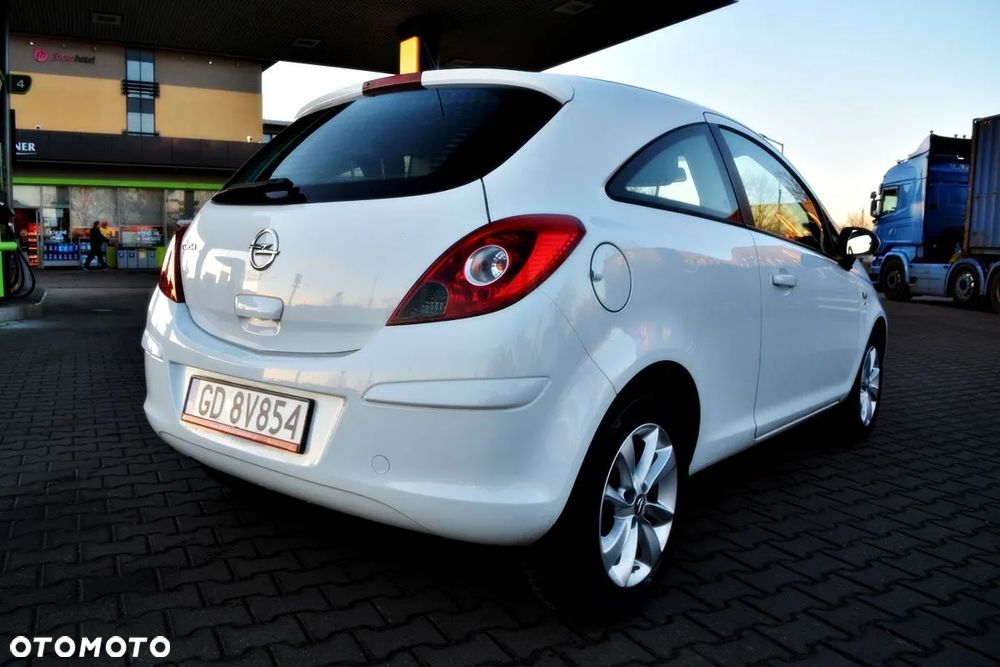Opel Corsa 1.2 Edition - 4
