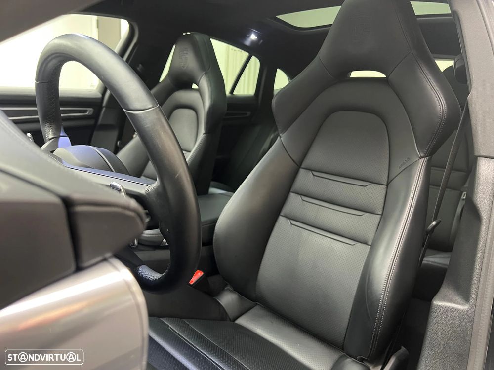 Porsche Panamera - 20